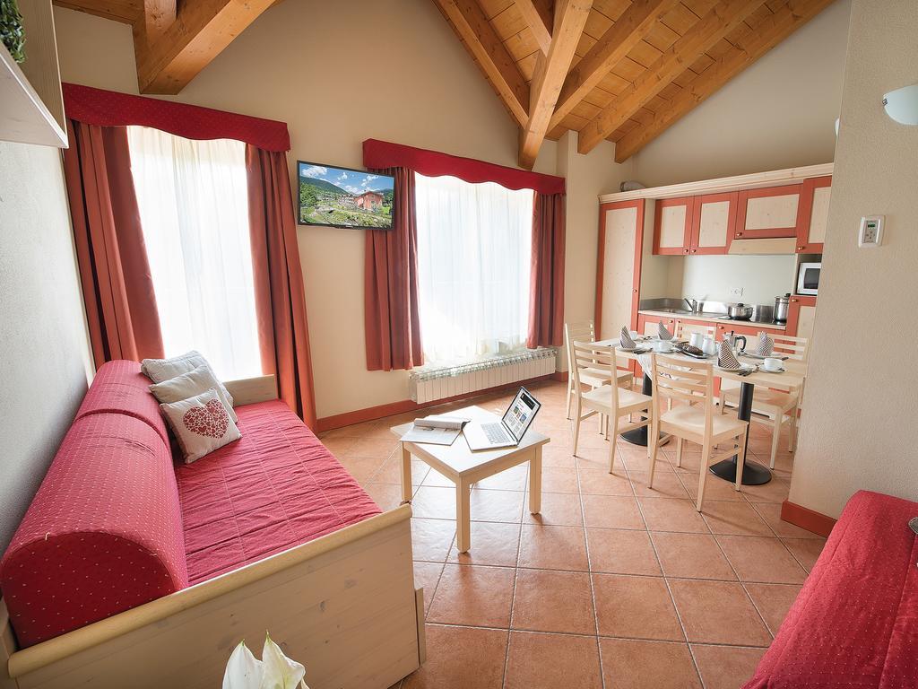 Residence Adamello Resort Ponte Di Legno Oda fotoğraf